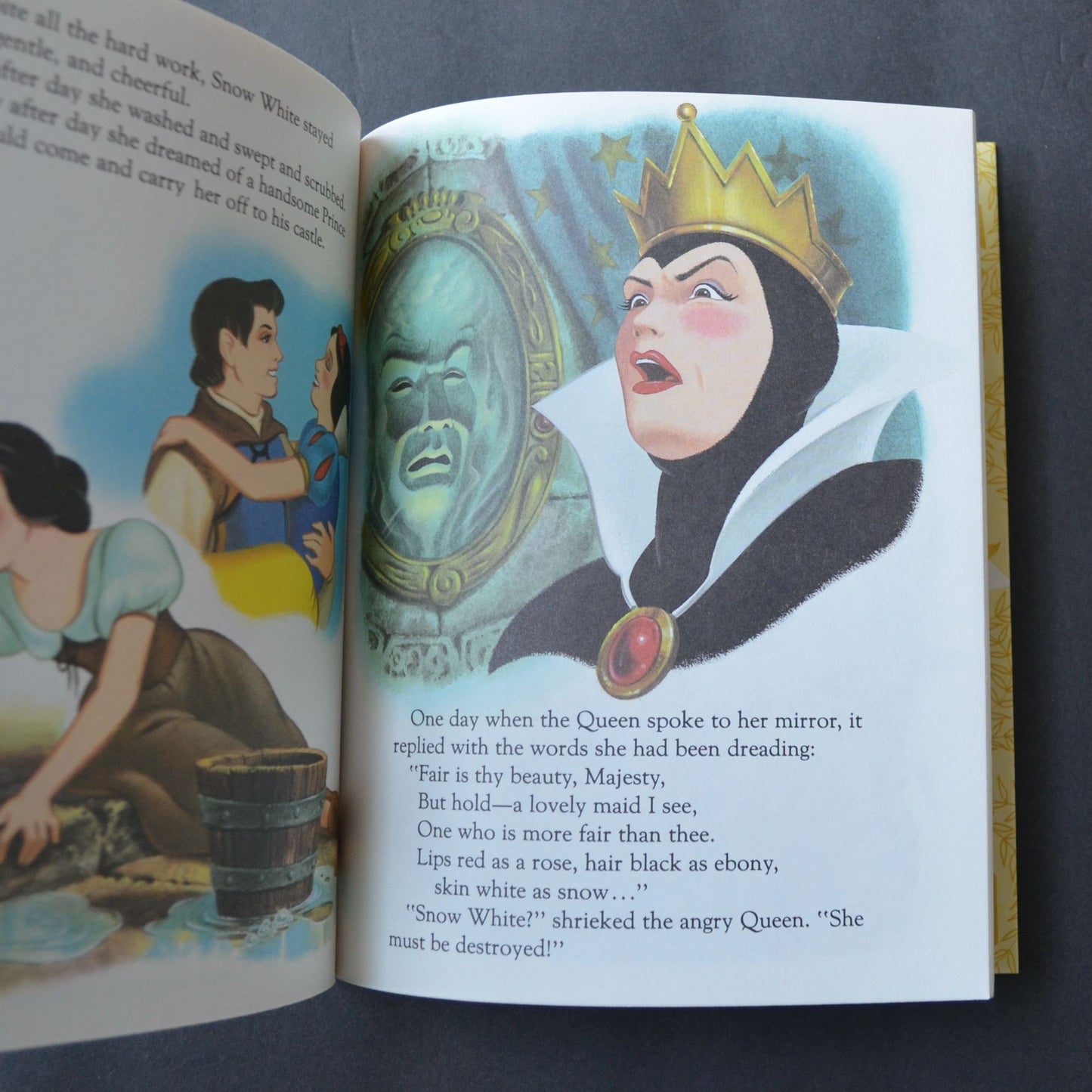 A Little Golden Book Snow White 1984
