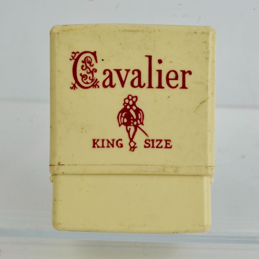Cavalier King Size Ciagarettes EMPTY Vintage Pack