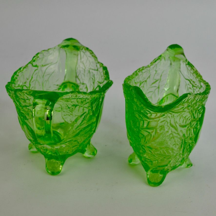 Indiana Glass Sweet Pear Uranium Vaseline Green Glass Creamer Sugar Vintage CHIP