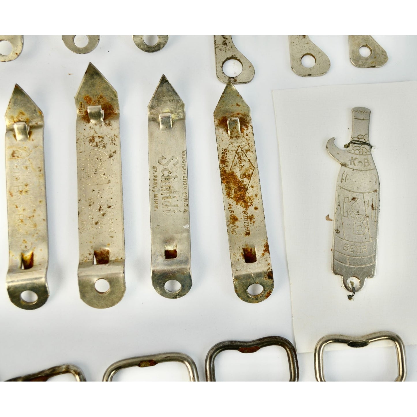 Lot 20 Vintage Beer Bottle Openers Grain Belt Pabst Blue Ribbon Hamm's Schmidt