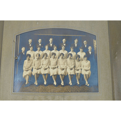 Springfield Minnesota Vintage Antique 1920s / 1930s Group Photograph