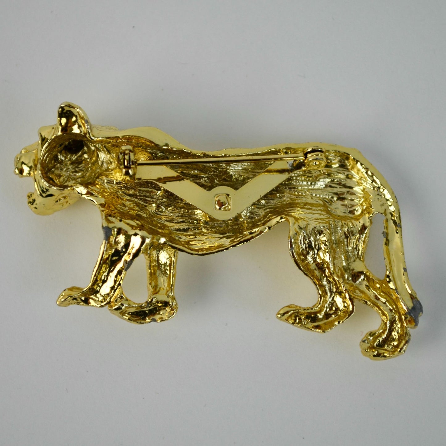 Vintage Jaguar Gold Shiny Brooch Unsigned