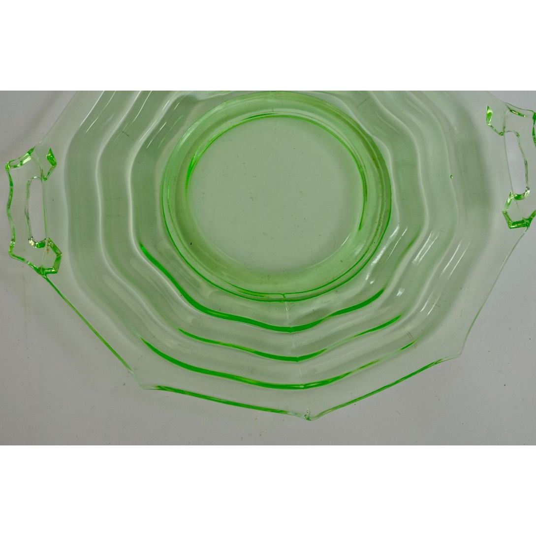 Jenkins Ocean Wave Vaseline Uranium Glass Cake Plate Handled Vintage