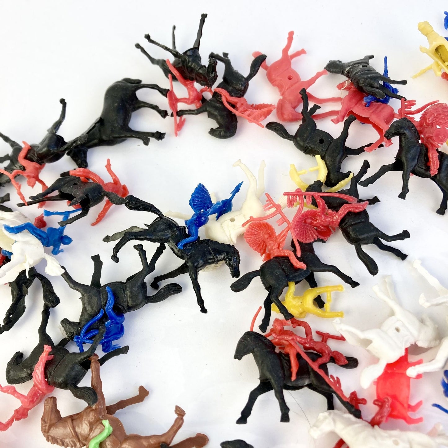 Vintage Lot Plastic Cowboys & Indians Riding Horses Hong Kong Toys