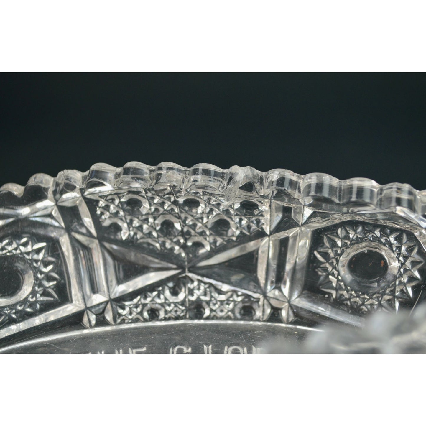 Relish Pickle Dish Fentec EAPG Clear Cut The Globe Furniture & Carpet Co. Advertising