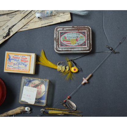 Vintage Fishing Lure Lot Jigs Leaders Hooks