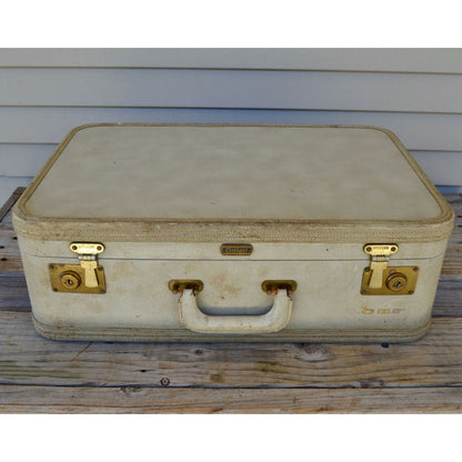 Lot 2 Vintage Oshkosh Luggage Suitcases Cream w/ Red Lining 1950-60's Set