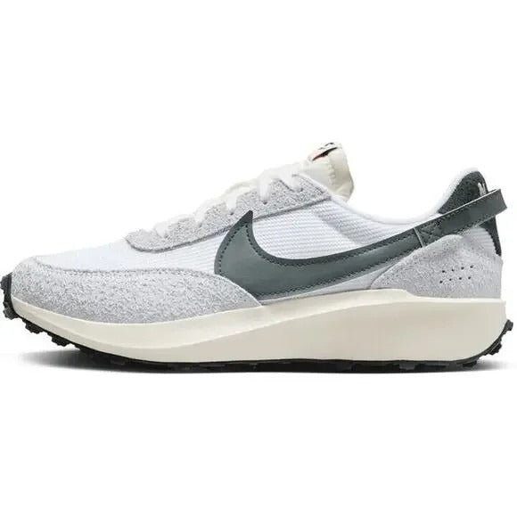 Nike Waffle Debut Women's Shoes White Vintage Green New in Box