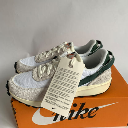 Nike Waffle Debut Women's Shoes White Vintage Green New in Box