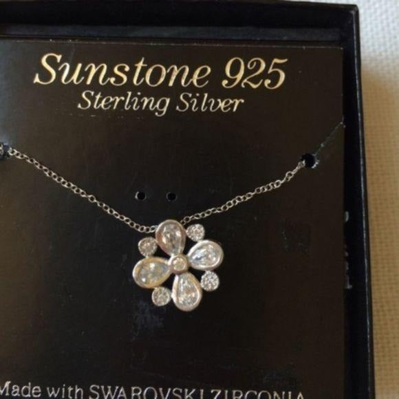 NEW Sterling Silver Flower CZ Necklace