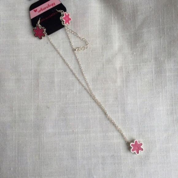 NEW Pink & Silver Flower Earrings & Necklace